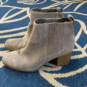 International Concept Chelsea Boots